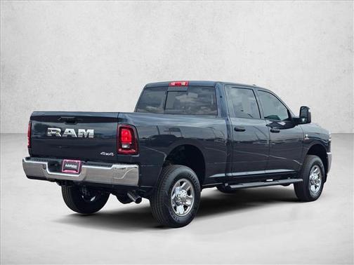 2026 RAM 2500 Tradesman Crew Cab 4x4 6'4' Box