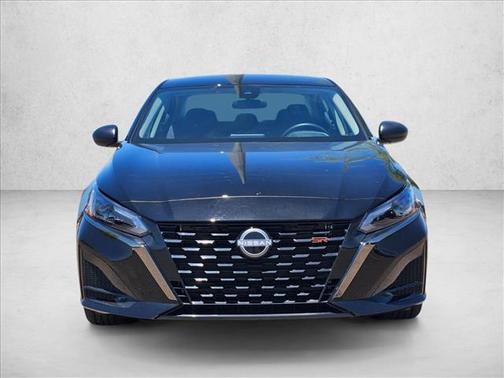 Super Black 2025 Nissan Altima SV AWD