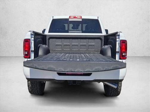 Bright White Clearcoat 2026 RAM 2500 Black Express Crew Cab 4x4 6'4' Box