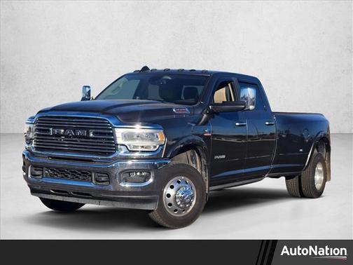 2020 RAM 3500 Laramie Crew Cab 4x4 8' Box