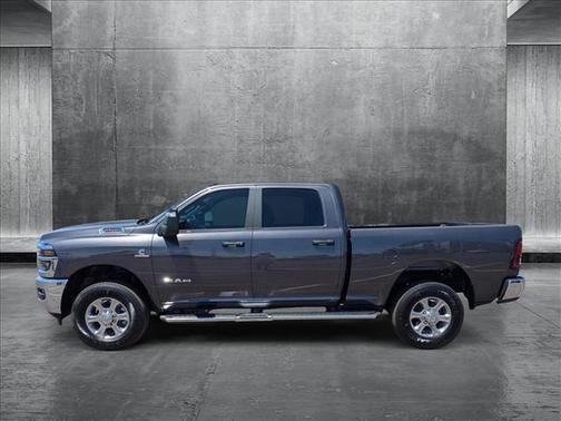 2025 RAM 2500 Big Horn Crew Cab 4x4 6'4' Box