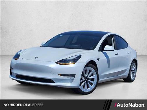 Pearl White Multi-Coat 2023 Tesla Model 3 Standard Range