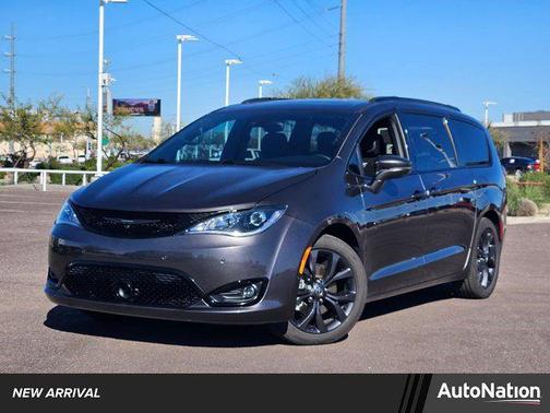 2019 Chrysler Pacifica Limited