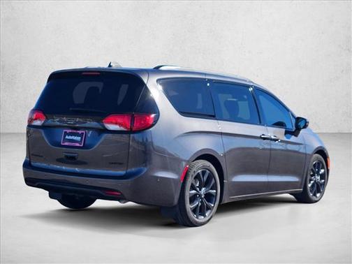 2019 Chrysler Pacifica Limited