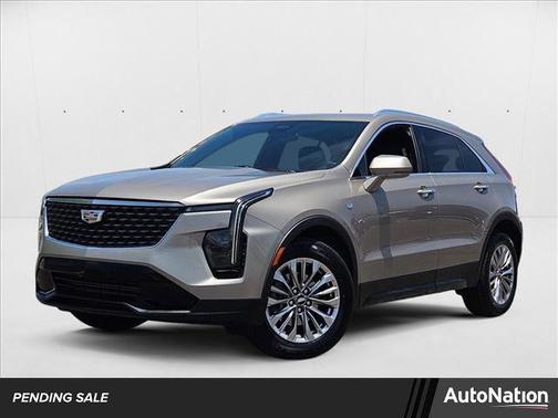 2024 Cadillac XT4 Premium Luxury