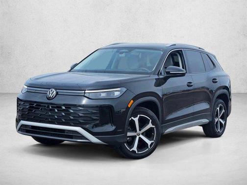Deep Black Pearl [Bl 2025 Volkswagen Tiguan 2.0T SE
