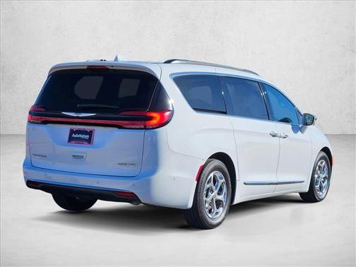2022 Chrysler Pacifica Limited
