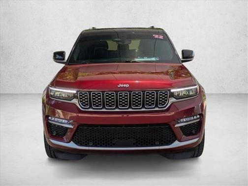 2022 Jeep Grand Cherokee Summit