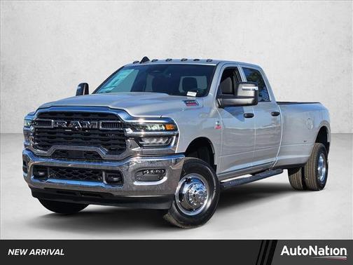 2026 RAM 3500 Tradesman Crew Cab 4x4 8' Box