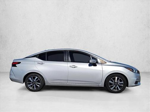 2020 Nissan Versa 1.6 SV