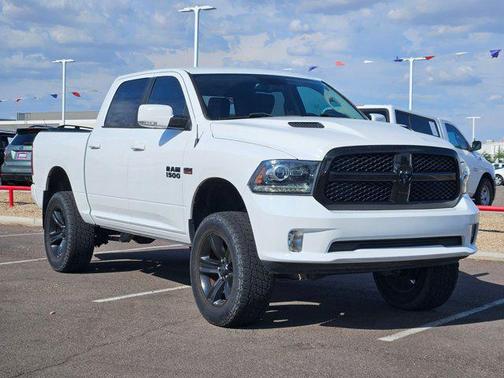 Bright White Clearcoat 2018 RAM 1500 Night Crew Cab 4x4 5'7' Box