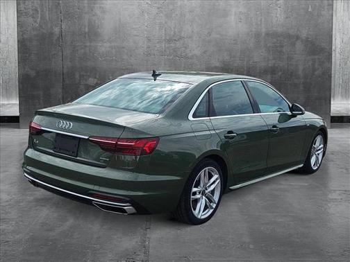 2023 Audi A4 45 S line Premium Plus