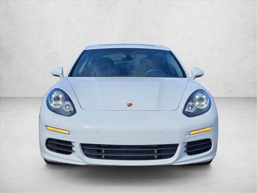 2014 Porsche Panamera 4