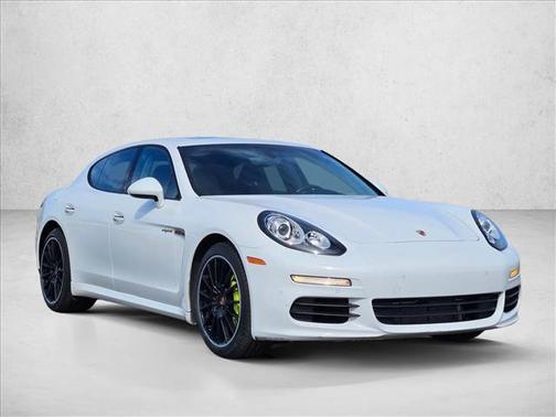 2014 Porsche Panamera 4