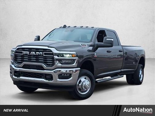 2026 RAM 3500 Tradesman Crew Cab 4x4 8' Box