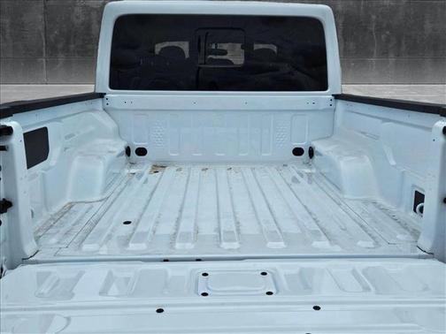 2025 Jeep Gladiator Nighthawk