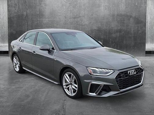 2023 Audi A4 45 S line Premium Plus