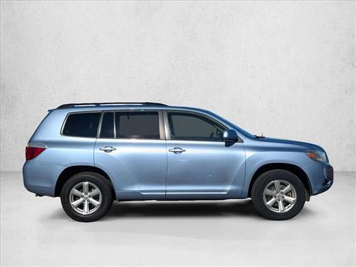 2010 Toyota Highlander SE