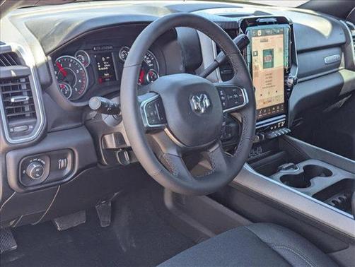 2025 RAM 2500 Big Horn Crew Cab 4x4 8' Box