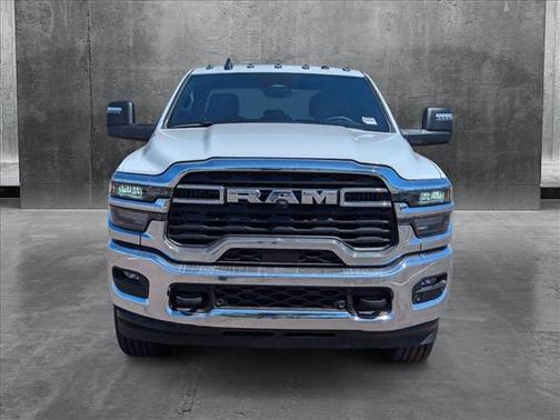 2025 RAM 2500 Big Horn Crew Cab 4x4 8' Box