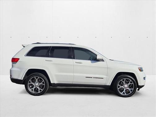 2018 Jeep Grand Cherokee Sterling Edition