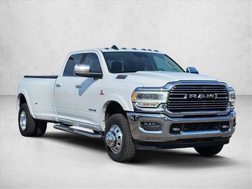 2021 RAM 3500 Laramie Crew Cab 4x4 8' Box