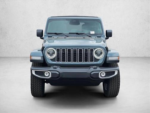 2026 Jeep Wrangler 4-Door Sahara 4x4