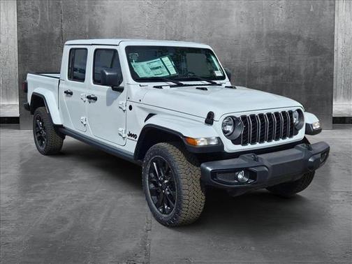 2025 Jeep Gladiator Nighthawk