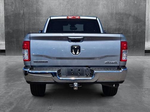 2020 RAM 2500 Big Horn Crew Cab 4X4 6'4' Box
