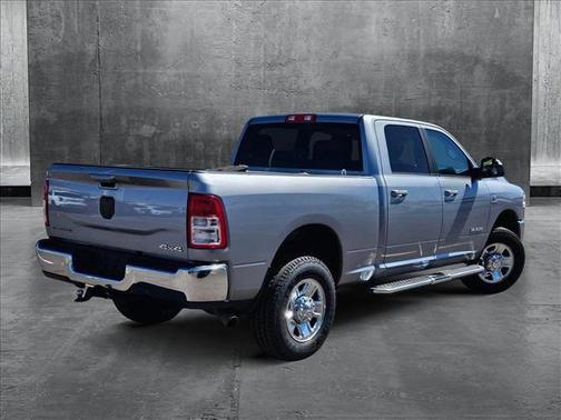 2020 RAM 2500 Big Horn Crew Cab 4X4 6'4' Box