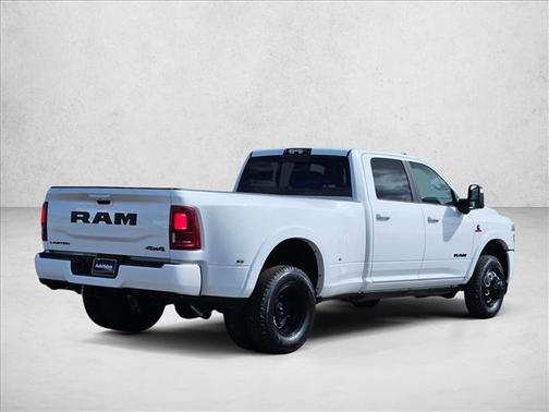 Bright White Clearcoat 2026 RAM 3500 Limited Crew Cab 4x4 8' Box