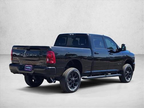 Diamond Black Crystal Pearlcoat 2026 RAM 2500 Laramie Crew Cab 4x4 6'4' Box