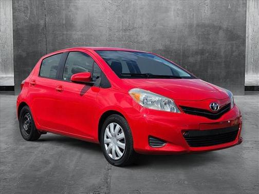 2012 Toyota Yaris L