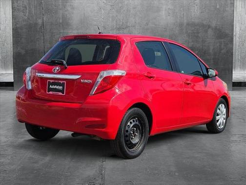 2012 Toyota Yaris L