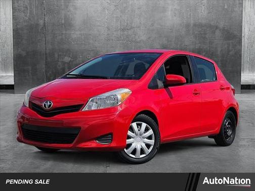 2012 Toyota Yaris L
