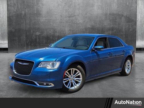 2021 Chrysler 300 Touring