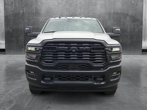 2025 RAM 2500 Tradesman Crew Cab 4x4 6'4' Box