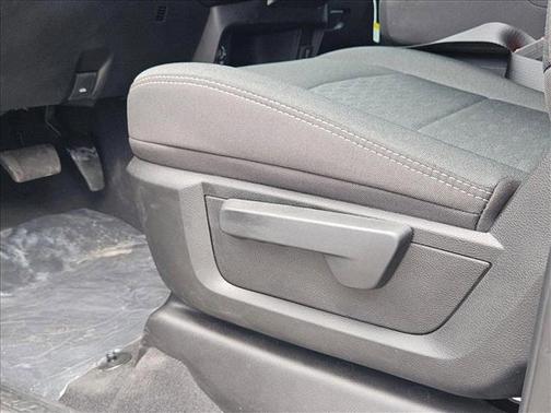 2025 RAM 2500 Tradesman Crew Cab 4x4 6'4' Box