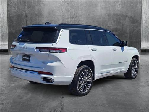 2025 Jeep Grand Cherokee L Summit Reserve