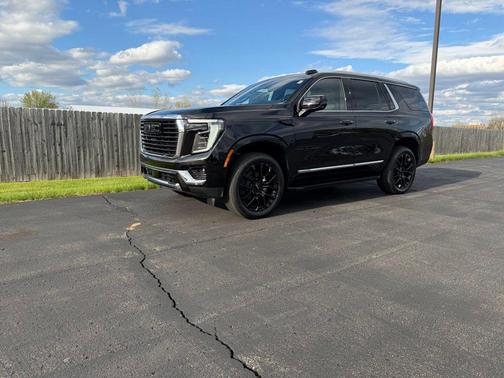 Onyx Black 2026 GMC Yukon 4WD Elevation