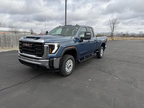 2026 GMC Sierra 2500 Base