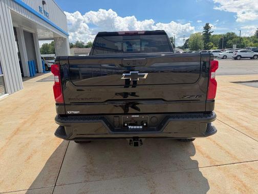 Black 2026 Chevrolet Silverado 1500 ZR2