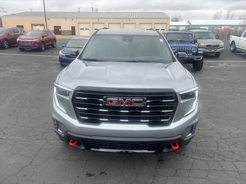 2025 GMC Acadia AWD AT4