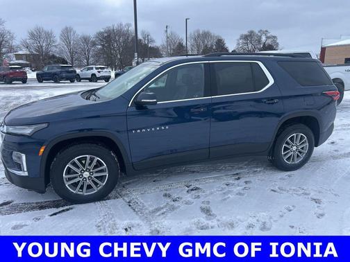 2023 Chevrolet Traverse LT Leather