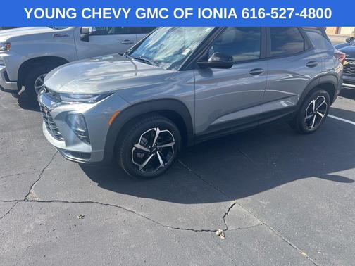 Sterling Gray Metallic 2023 Chevrolet Trailblazer RS