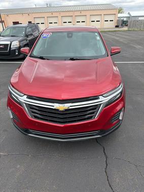 Radiant Red Tintcoat 2023 Chevrolet Equinox 1LT