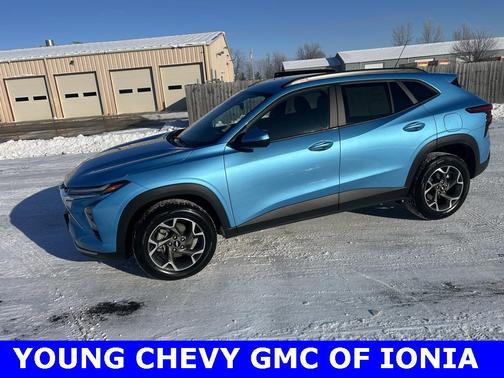 2025 Chevrolet Trax LT