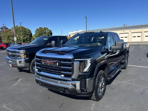 2026 GMC Sierra 2500 SLT