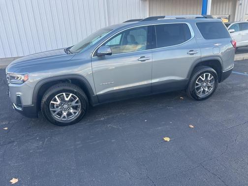 2023 GMC Acadia AWD SLE