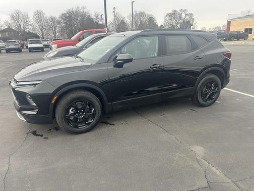 2025 Chevrolet Blazer 2LT